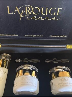 La Rouge Pierre White & Gold Deep Peeling Skincare Set